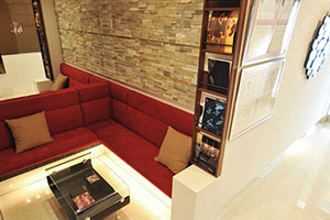 亀山愛子矯正歯科センター